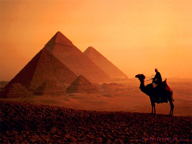 Piramidy..Magiczny Egipt - 4878_Piramidy_w_Gizie_Kair.jpg