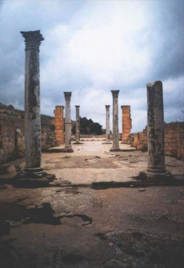 Libia starożytna, obrazy - Cyrene4. Ruiny miasta Cyreny.jpg