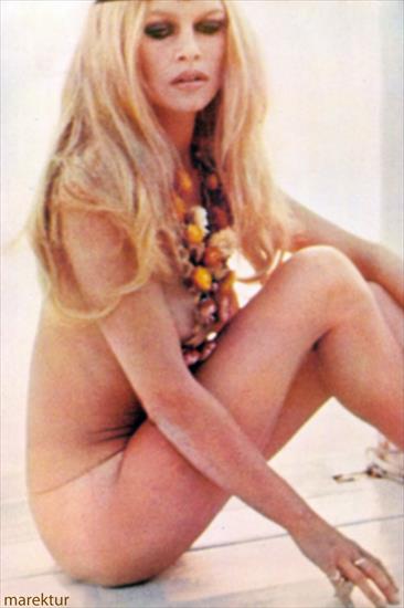 Brigitte Bardot - Brigitte Bardot 198.jpg
