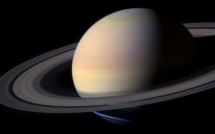 TAPETY KOSMOS - Saturn.jpg