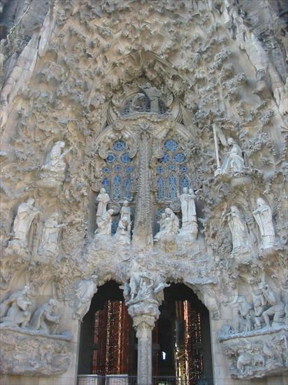rzeżba - Cathedral_Sagrada_Familia_11.jpg