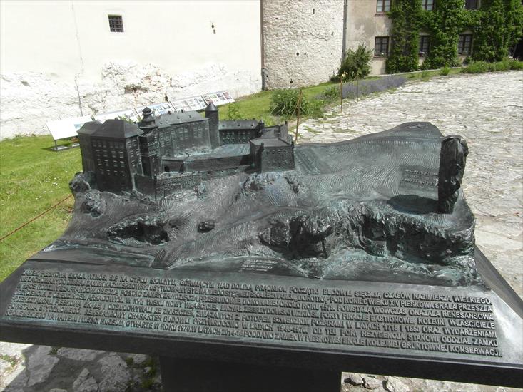Zamek Pieskowa Skała, Ruiny zamku Ojców - 009.JPG