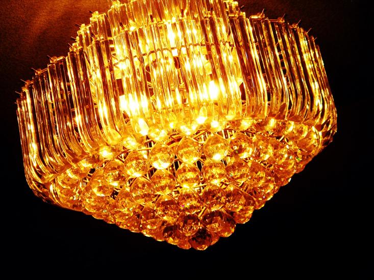 LAMPY, ŻYRANDOLE,LATARNIE - 200805311703350515.jpg