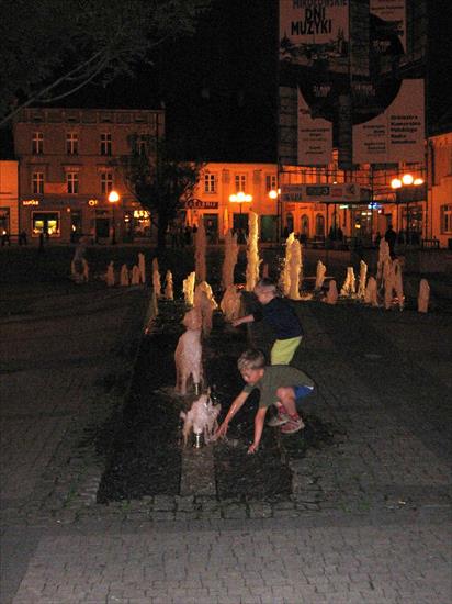 Moje miasto - Rynek nocą.jpg